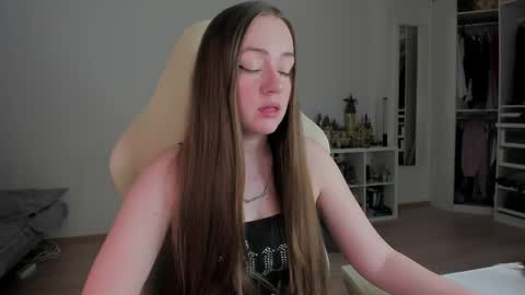 for free registration 3  online show from April 12, 8:46 pm