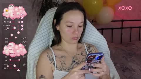 little moon online show from February 8, 10:35 pm