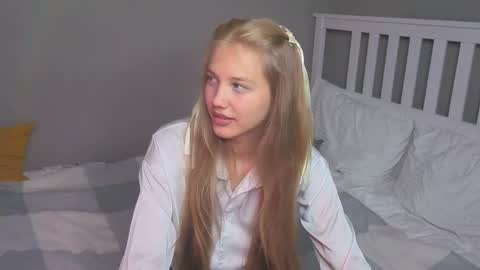 Emma online show from September 10, 10:27 am