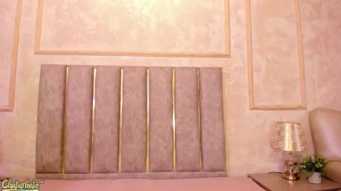 lila bailey  online show from September 12, 8:22 pm