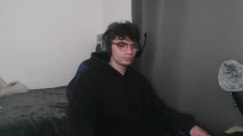 Yeh online show from February 6, 9:11 am