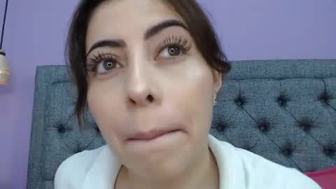 Lilasuni online show from December 7, 12:40 pm