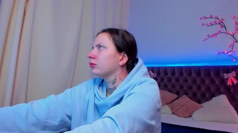 LilaVame online show from November 30, 1:29 pm