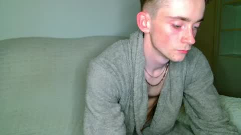 lilbearxxxx online show from May 19, 12:06 am