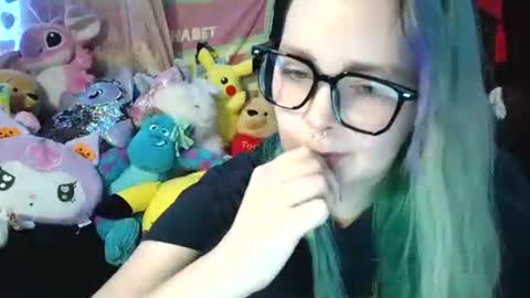 emily ryanson online show from December 18, 5:00 pm