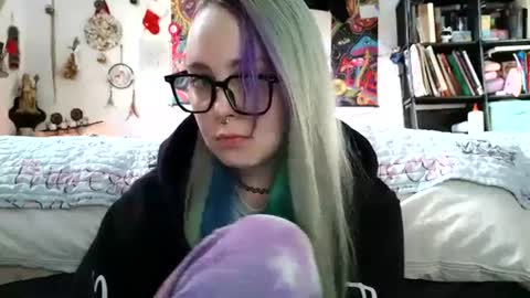 emily ryanson online show from December 2, 7:55 pm