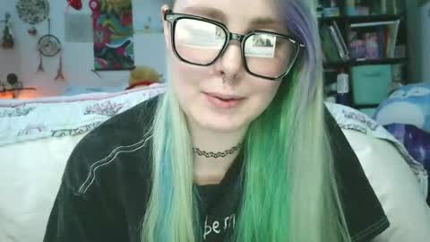 emily ryanson online show from December 16, 8:26 pm