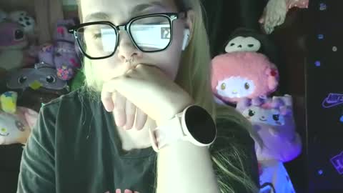 emily ryanson online show from February 11, 3:08 pm