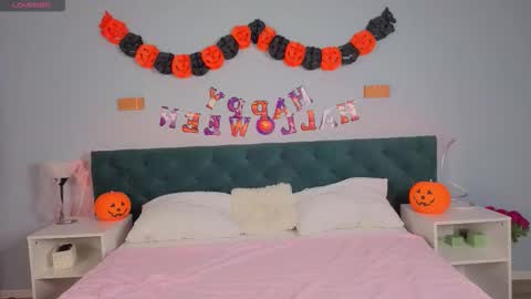 Lili online show from November 3, 1:06 am