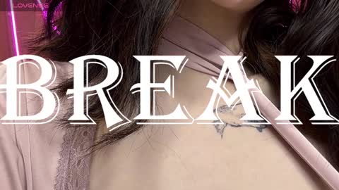 Lilli  follow me kiss online show from February 20, 12:04 pm