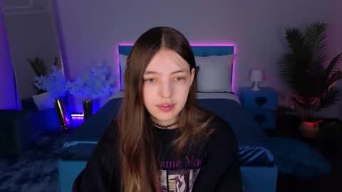 Lili Bakery online show from December 15, 2:07 am