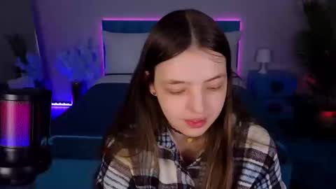 Lili Bakery online show from November 29, 4:31 am