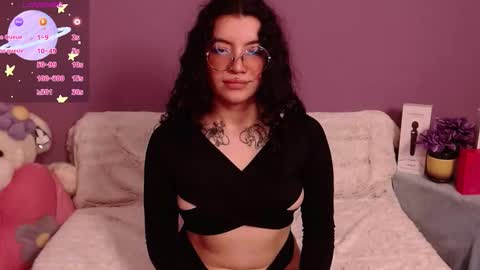  Lili  online show from February 12, 9:07 pm