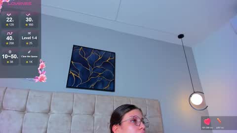  Lilie  online show from December 13, 11:11 pm