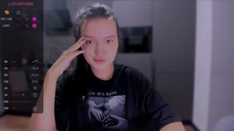 Snapshot of lililaluna chatting on September 20, 9:07 pm             ...  online show from September 20, 9:07 pm