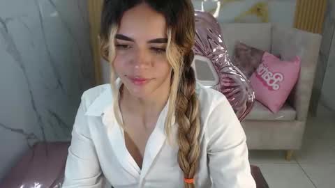 Lilith  online show from October 4, 9:23 pm