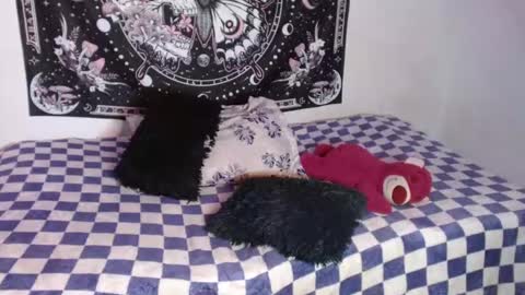 Lilith online show from November 1, 2:56 am