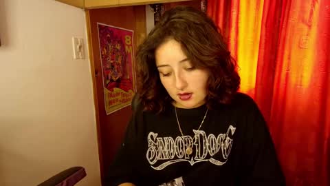 Snapshot of lilith_de_vil chatting on February 25, 7:49 pm Mistress Lilith online show from February 25, 7:49 pm