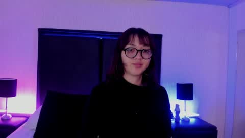 LilithBluum  online show from April 19, 4:08 pm