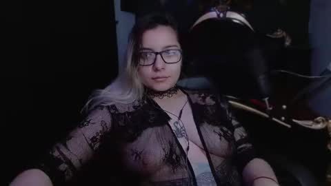 lilithmystic01 online show from March 2, 11:29 am