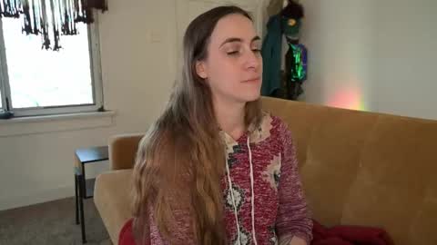 L online show from January 11, 11:11 pm