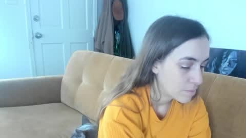 L online show from November 20, 4:59 pm