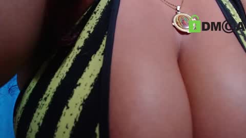 liliana online show from December 12, 3:54 am