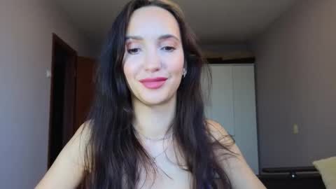 Snapshot of lillian_clark7 chatting on October 16, 10:59 am Lillian online show from October 16, 10:59 am
