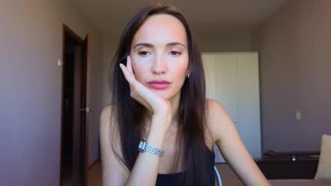 Snapshot of lillian_clark7 chatting on October 4, 11:08 am Lillian online show from October 4, 11:08 am
