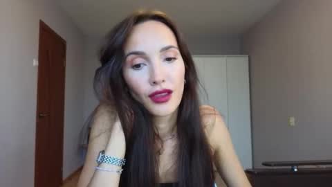 Snapshot of lillian_clark7 chatting on September 27, 11:19 am Lillian online show from September 27, 11:19 am