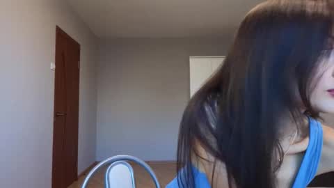 Snapshot of lillian_clark7 chatting on October 8, 1:06 pm Lillian online show from October 8, 1:06 pm