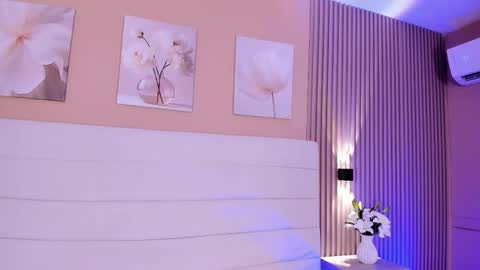 Lizeth follow me in my igimlilycute 3 online show from March 27, 4:07 am