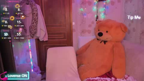 Lilly  online show from March 1, 2:48 am