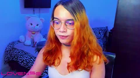 Lilly3 online show from January 31, 8:50 pm