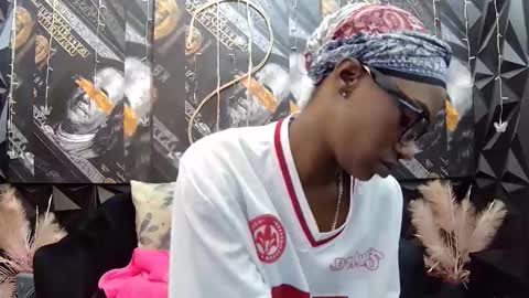 lilmissbaddiexxx online show from October 13, 6:10 pm