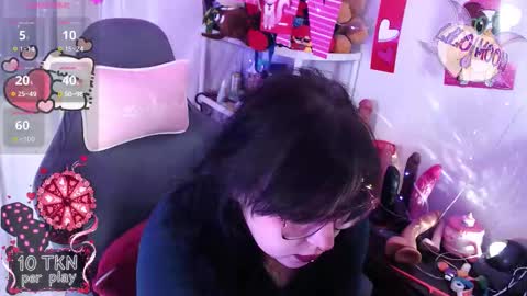 Lilo  online show from February 14, 1:52 am