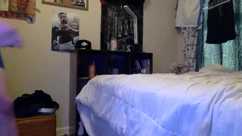 lil sweetz online show from April 16, 9:39 pm