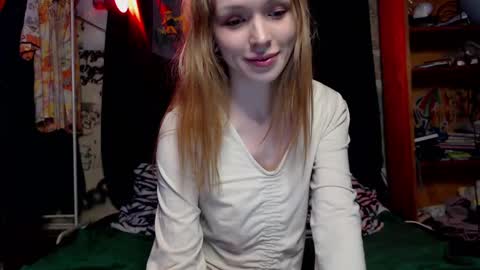 Lilu Spitty Kitten  online show from March 3, 5:20 pm