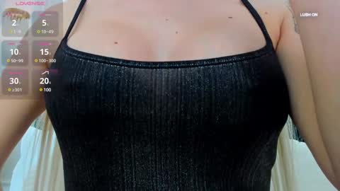 Lilu online show from February 18, 2:49 am