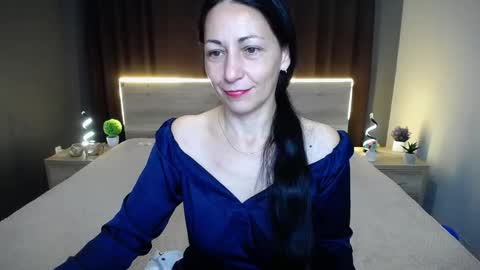 lilugrants online show from October 9, 6:46 pm