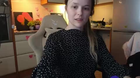 lily_and_jake online show from March 23, 1:43 am