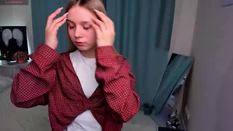 Stacy  online show from March 7, 7:36 pm