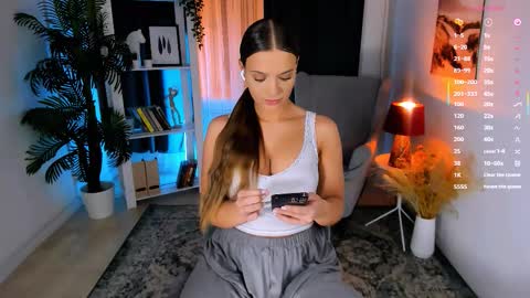 lily_dallass online show from January 17, 1:09 pm