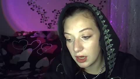 lily_ember online show from November 21, 6:50 pm