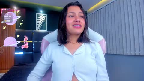 Lily online show from March 8, 9:39 am