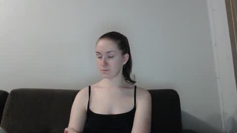 Snapshot of lily_love_x chatting on October 22, 2:26 am lily_love_x online show from October 22, 2:26 am