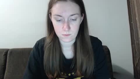 Snapshot of lily_love_x chatting on January 10, 2:57 am lily_love_x online show from January 10, 2:57 am