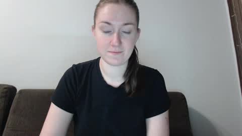 Snapshot of lily_love_x chatting on February 2, 2:27 am lily_love_x online show from February 2, 2:27 am