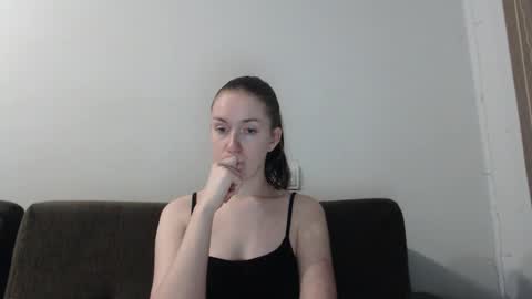 Snapshot of lily_love_x chatting on October 21, 2:16 am lily_love_x online show from October 21, 2:16 am