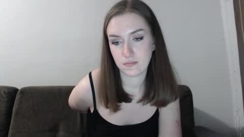 Snapshot of lily_love_x chatting on October 8, 10:48 pm lily_love_x online show from October 8, 10:48 pm